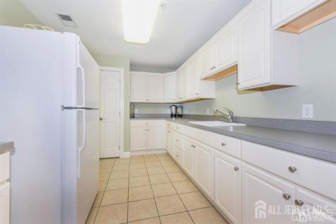 163 Liddle Avenue Edison NJ 08837