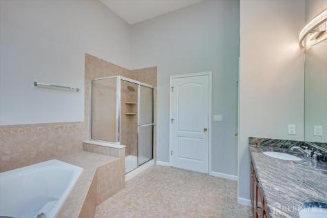 29 Mission Drive Monroe NJ 08831