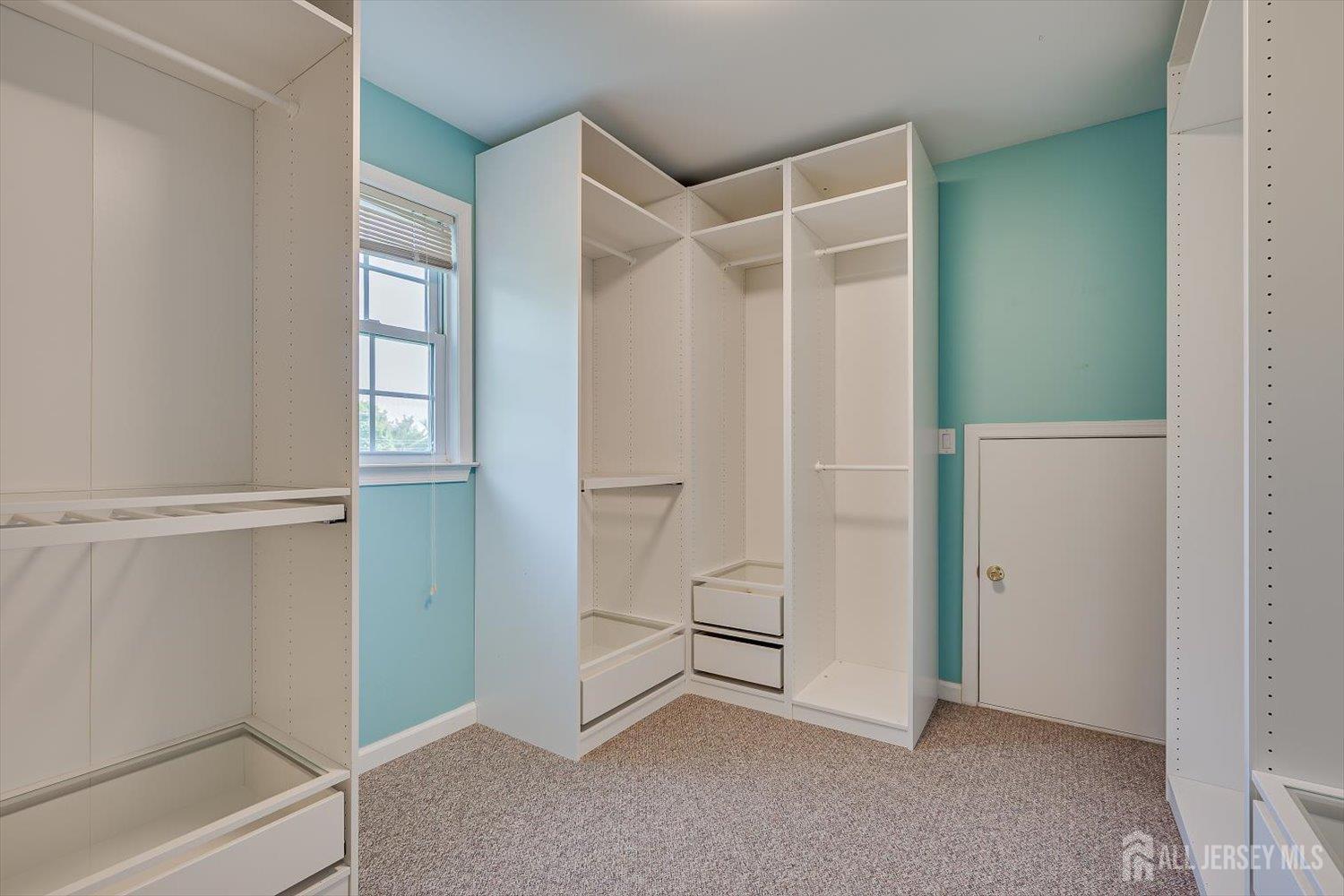 29 Mission Drive Monroe NJ 08831