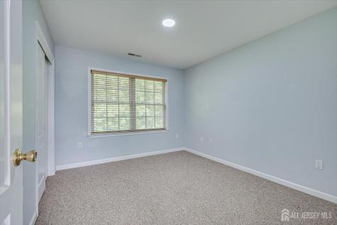 29 Mission Drive Monroe NJ 08831