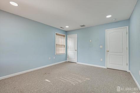 29 Mission Drive Monroe NJ 08831