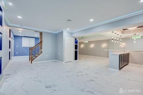 29 Mission Drive Monroe NJ 08831