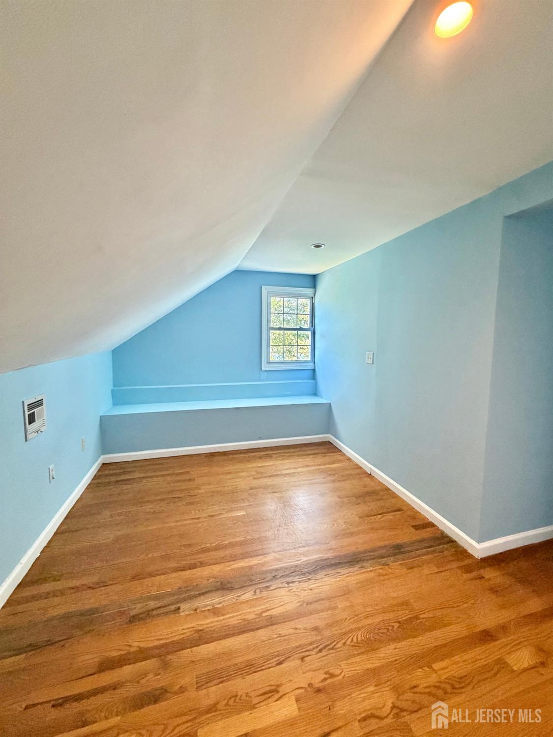 40-42 Raymond Terrace Elizabeth NJ 07208