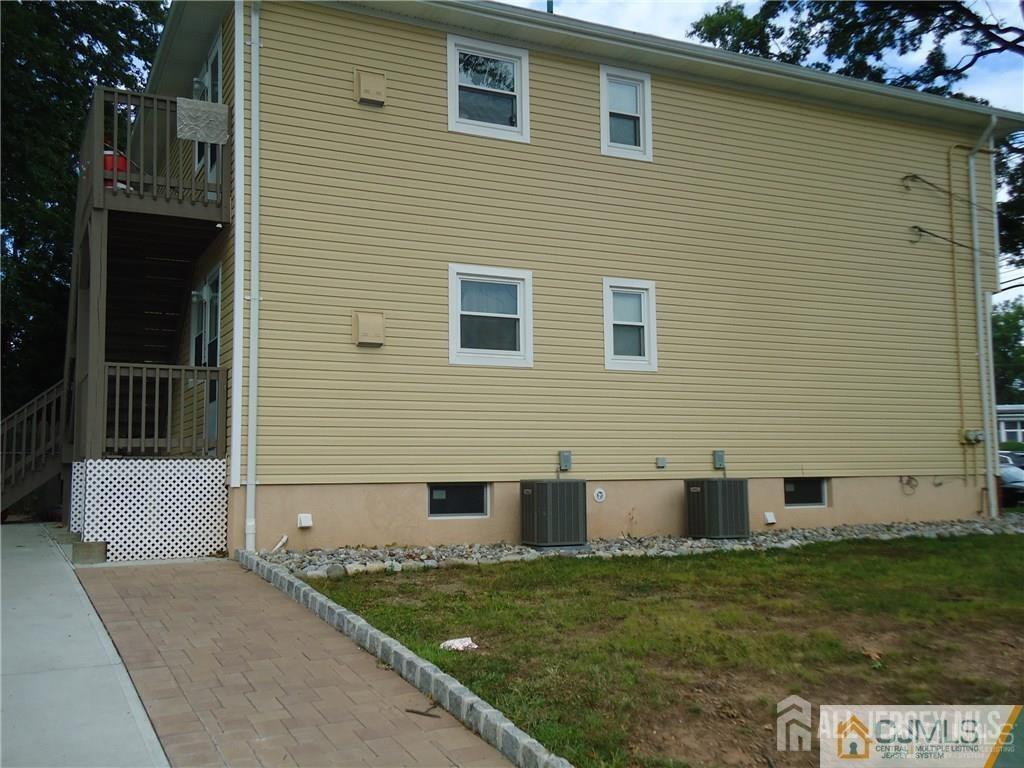 207 Avenel Street Avenel NJ 07001