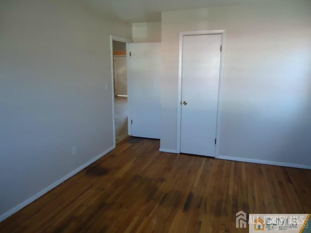 207 Avenel Street Avenel NJ 07001