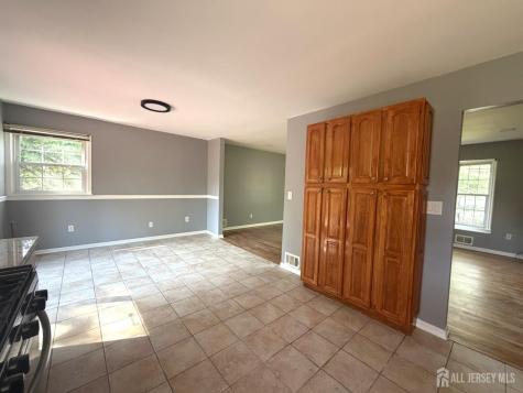 434 Plainfield Road Edison NJ 08820