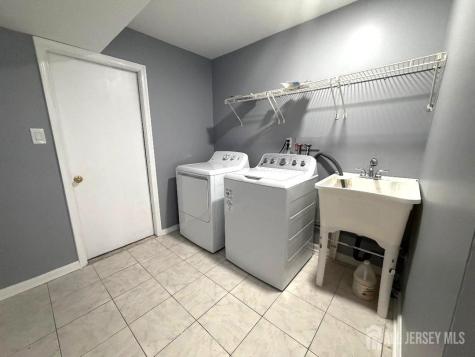 434 Plainfield Road Edison NJ 08820