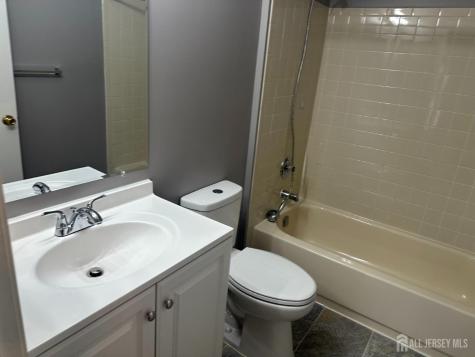 304 Wimbeldon Court North Brunswick NJ 08902