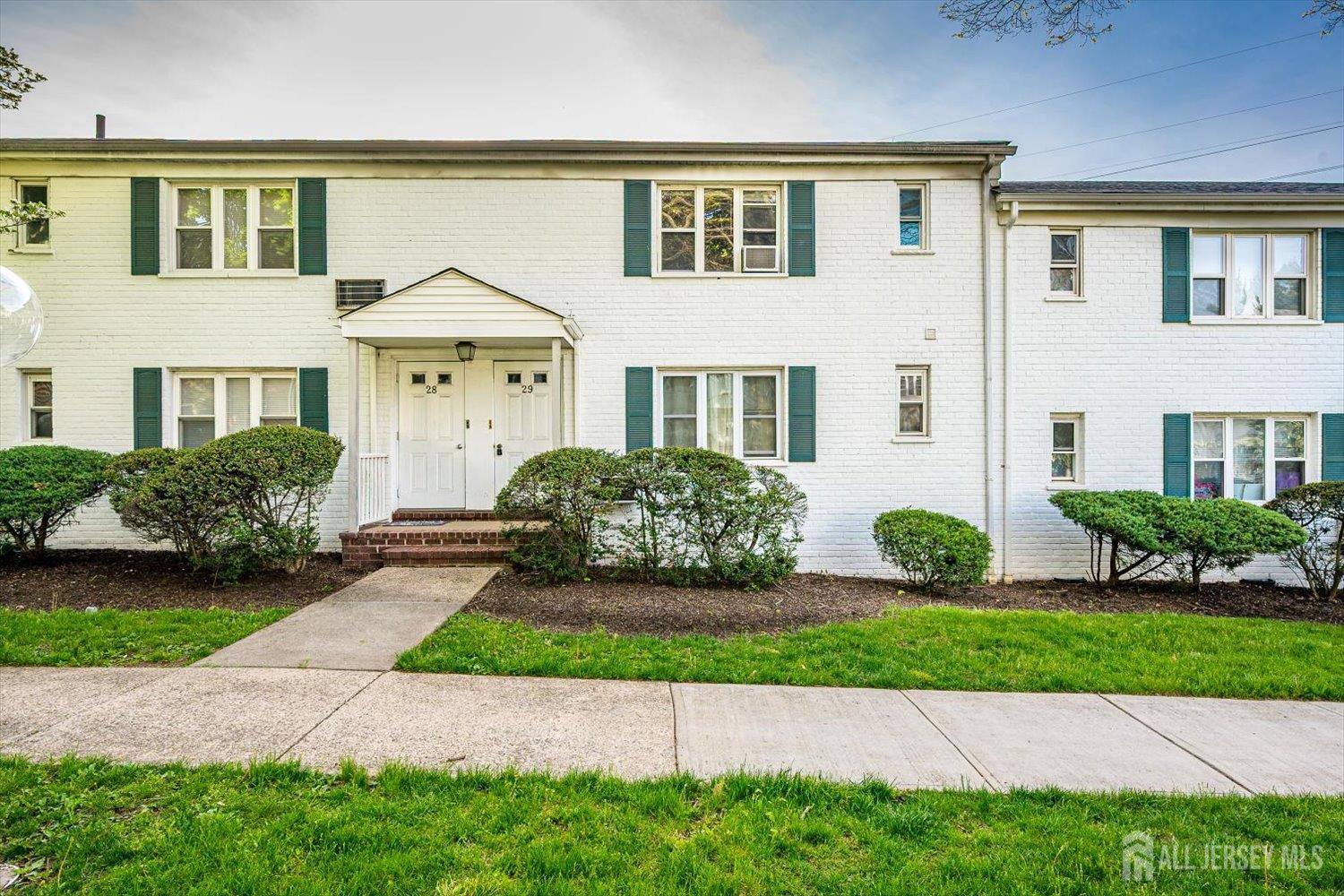 29-B Garfield Park Edison NJ 08837