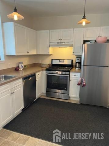 15 Station Place Metuchen NJ 08840