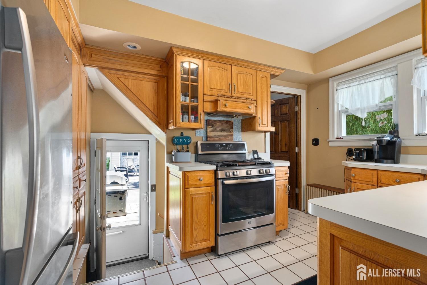 23 Reed Street Edison NJ 08817