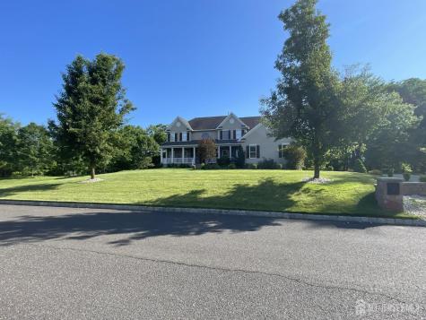 15 Hope Drive Millstone NJ 08510