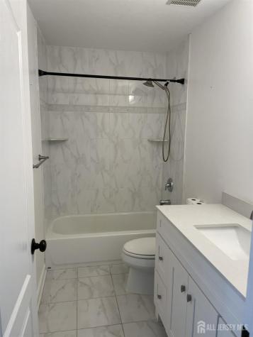 15 Hope Drive Millstone NJ 08510
