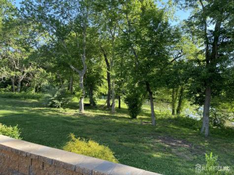 15 Hope Drive Millstone NJ 08510