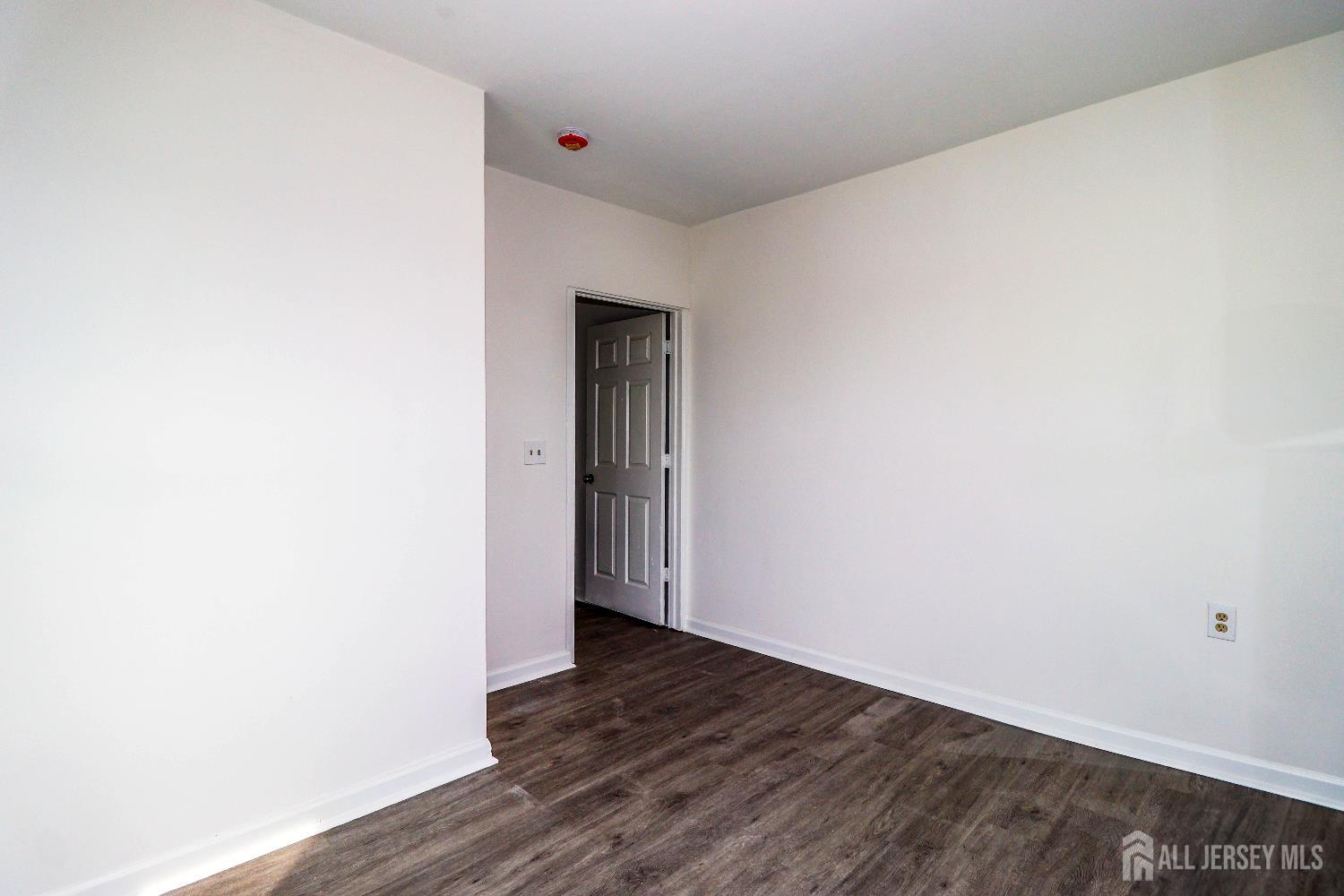 362 Market Street Perth Amboy NJ 08861