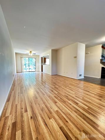 2703 Deerfield Drive Edison NJ 08820