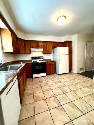 2703 Deerfield Drive Edison NJ 08820