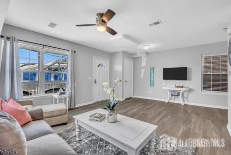 28 Bay Avenue Keansburg NJ 07734