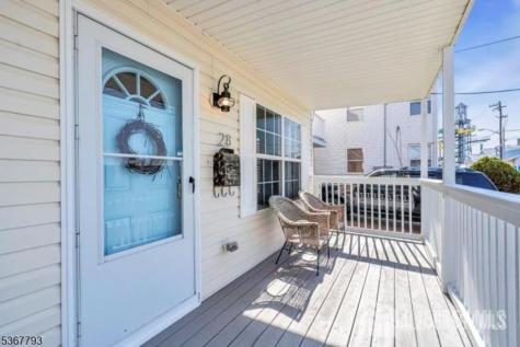 28 Bay Avenue Keansburg NJ 07734