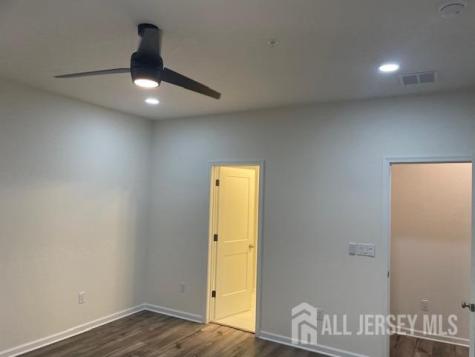 82 Depot Way Dunellen NJ 08812