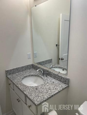 82 Depot Way Dunellen NJ 08812