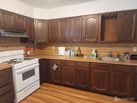 47 Thorpe Avenue Avenel NJ 07001