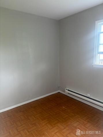 47 Thorpe Avenue Avenel NJ 07001