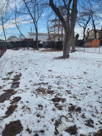 47 Thorpe Avenue Avenel NJ 07001