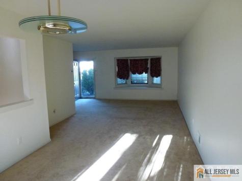 3304 Stonehedge Road Edison NJ 08820