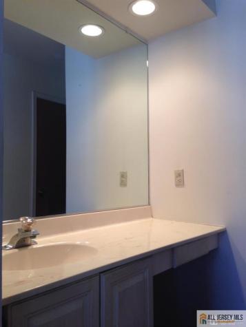 3304 Stonehedge Road Edison NJ 08820