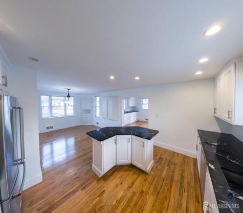15 Sedgwick Street Jamesburg NJ 08831