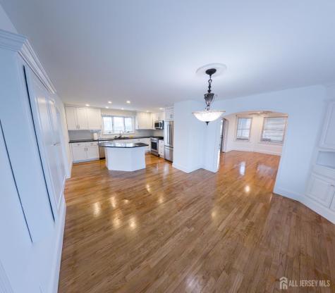 15 Sedgwick Street Jamesburg NJ 08831