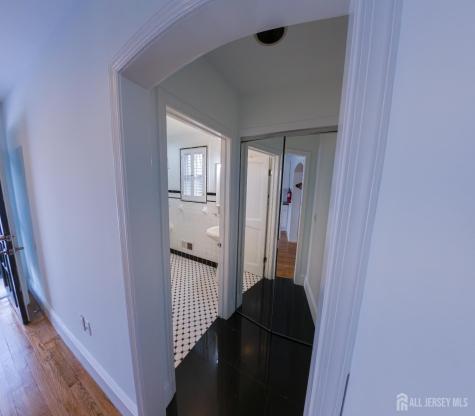 15 Sedgwick Street Jamesburg NJ 08831