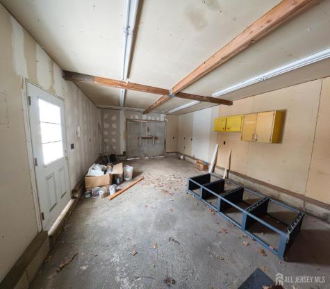 15 Sedgwick Street Jamesburg NJ 08831