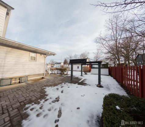 15 Sedgwick Street Jamesburg NJ 08831