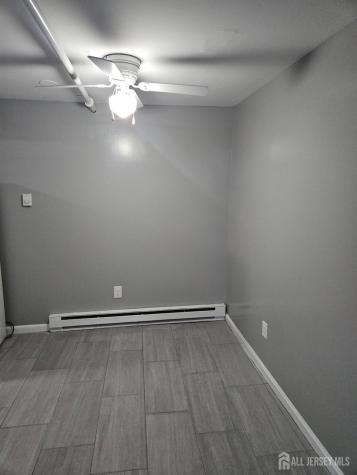 582 Mereline Avenue Avenel NJ 07001