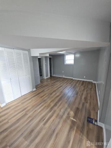 582 Mereline Avenue Avenel NJ 07001