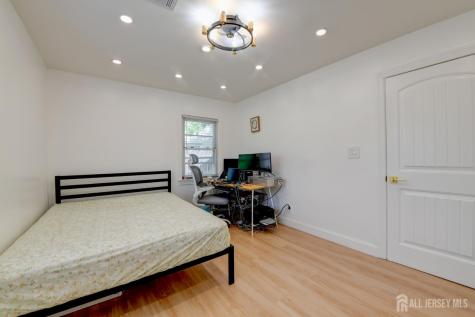 50 Chestnut St Street Edison NJ 08817