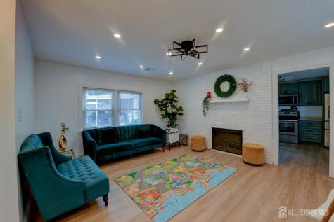 50 Chestnut St Street Edison NJ 08817