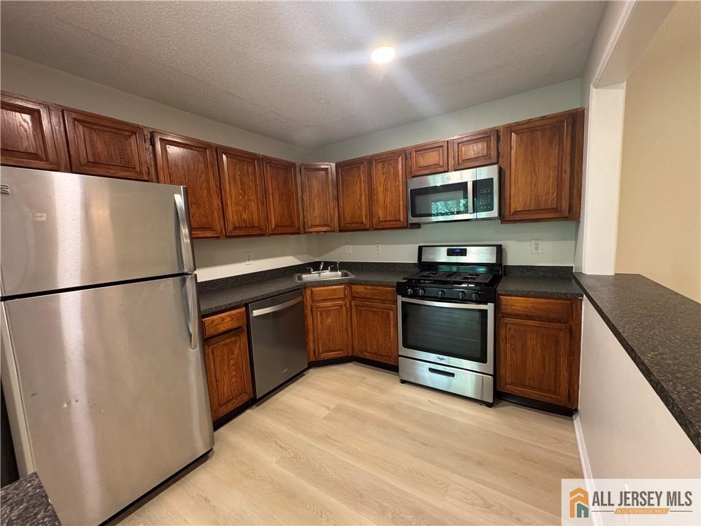 7 Sheffield Court North Brunswick NJ 08902