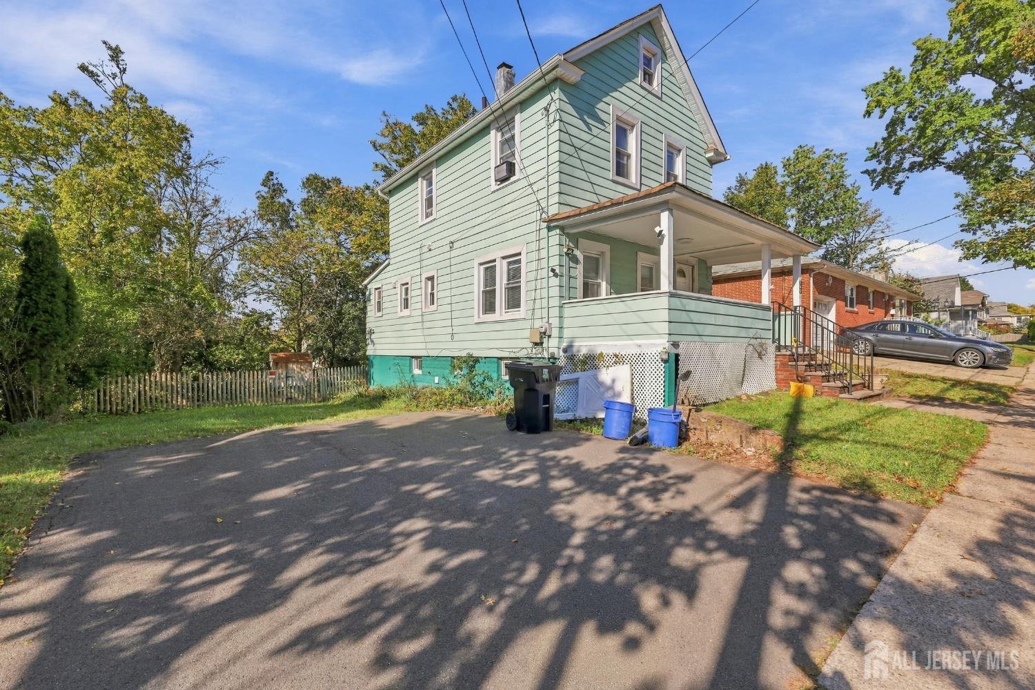 208 S 8th Avenue S Highland Park NJ 08904