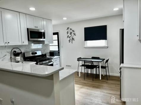 85 Woodrow Avenue Piscataway NJ 08854