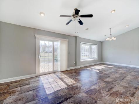 8 Mulberry Court Branchburg NJ 08876