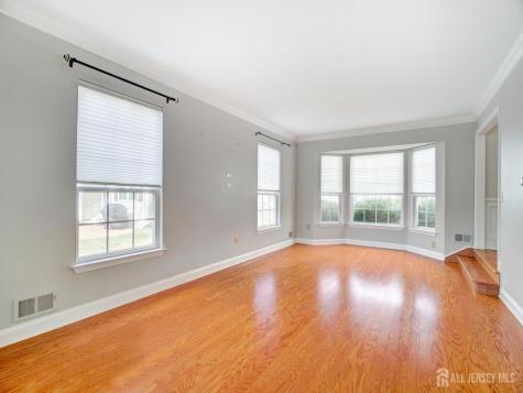 8 Mulberry Court Branchburg NJ 08876