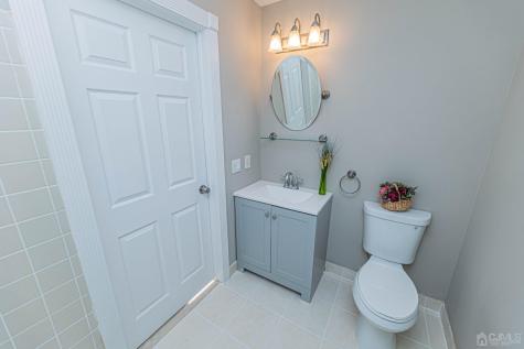 142 Darwin Lane North Brunswick NJ 08902