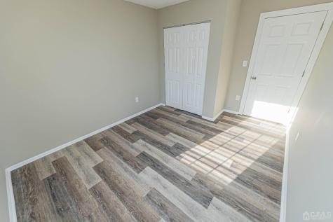 142 Darwin Lane North Brunswick NJ 08902
