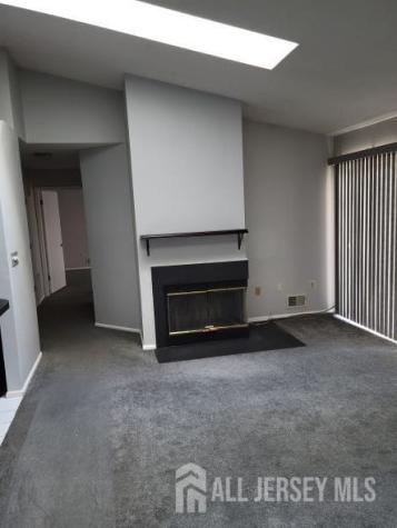 27 Townsend Court Franklin NJ 08823