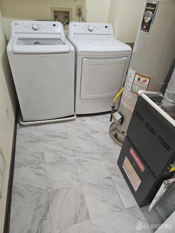 27 Townsend Court Franklin NJ 08823