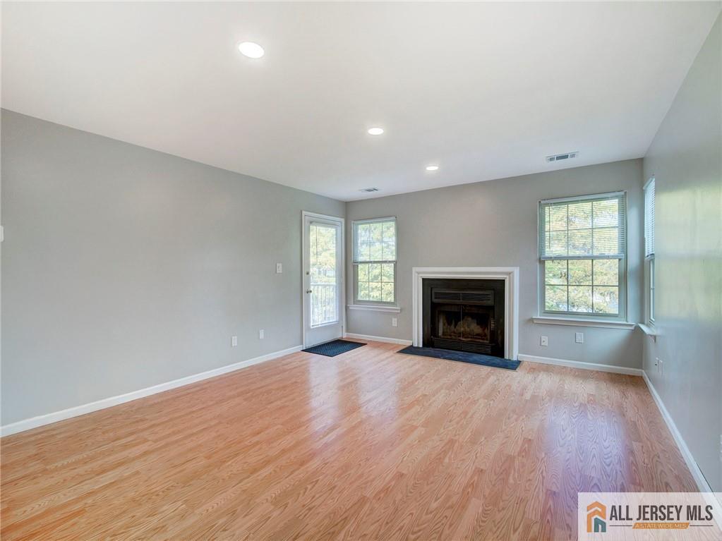 19 Lear Court East Brunswick NJ 08816