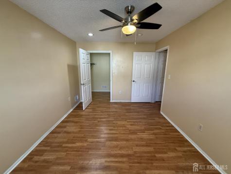 61 Brighton Way North Brunswick NJ 08902